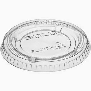 Clear plastic Hummus cup lid with ridged edges and small sipping opening, labeled SOLO and PL200N PETE with a recycling symbol.