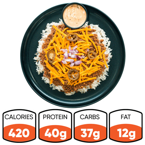 Try the Taco Poblano Bowl: rice with ground meat, shredded cheese, jalapeños, poblano peppers, and onions, served with sauce. 420 calories, 40g protein, 37g carbs, 12g fat.