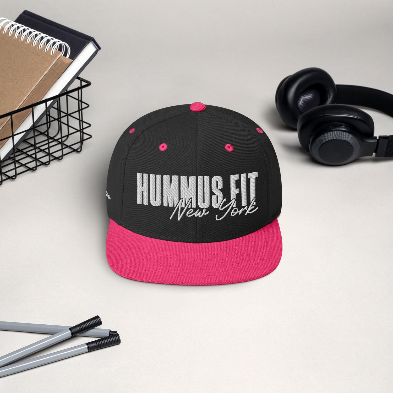 Gorra snapback negra y rosa – Hummus Fit